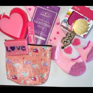 NWT SLOW Down & Relax 🦥Sloth ❤️Day Gift